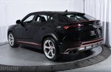 Used 2021 Lamborghini Urus image 3