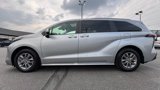 Used 2024 Toyota Sienna XLE image 3