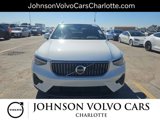 Certified 2025 Volvo XC40 B5 Core image 2
