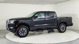 Used 2025 Nissan Frontier SL image 3