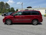Used 2014 Chrysler Town & Country Touring-L w/ Driver Convenience Group image 2