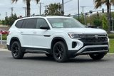 New 2025 Volkswagen Atlas Peak Edition SE image 2