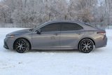 Used 2023 Toyota Camry SE image 2