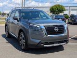 New 2025 Nissan Pathfinder Platinum image 4