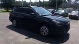 Used 2023 Subaru Outback Premium image 2