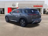 New 2025 Nissan Pathfinder Platinum image 5
