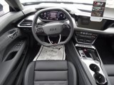 New 2025 Audi S e-tron GT Prestige image 5