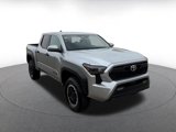 Used 2024 Toyota Tacoma TRD Off-Road image 2