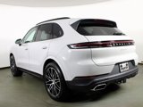 New 2025 Porsche Cayenne image 3