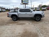 Used 2018 Toyota Tacoma SR image 4