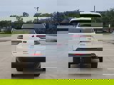 Used 2024 Jeep Grand Cherokee L Laredo image 5
