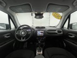 Used 2022 Jeep Renegade Latitude image 2