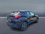 Used 2022 Toyota C-HR XLE image 3