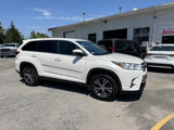 Used 2019 Toyota Highlander AWD V6 image 5