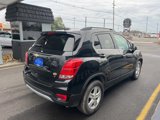 Used 2017 Chevrolet Trax LT w/ LT Convenience Package image 4
