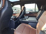 Used 2023 Lincoln Navigator Reserve image 5