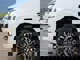 New 2025 Nissan Armada SL image 5