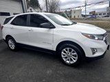 Used 2020 Chevrolet Equinox LS w/ LS Convenience Package image 3