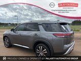 New 2025 Nissan Pathfinder Platinum image 2