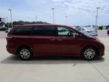 Used 2020 Toyota Sienna XLE image 6