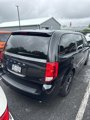 Used 2016 Dodge Grand Caravan SE image 4