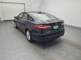 Used 2020 Ford Fusion SE image 5