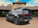 Used 2025 Lexus GX 550 w/ Accessory Package (32) image 3