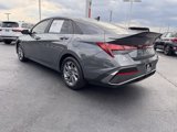 Used 2024 Hyundai Elantra SEL image 3