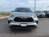 Used 2023 Toyota Highlander LE image 2