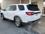 New 2025 Honda Pilot EX-L image 2