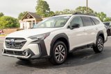 Used 2023 Subaru Outback Premium image 3