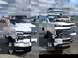 New 2025 Chevrolet Suburban Premier image 6