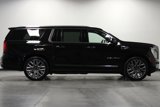 Used 2025 GMC Yukon XL Denali Ultimate image 3