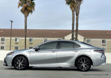 Used 2023 Toyota Camry SE image 3