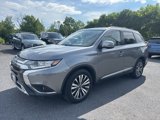 Used 2020 Mitsubishi Outlander FWD image 3