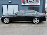Used 2017 Mercedes-Benz E 300 4MATIC w/ Premium 1 Package image 4