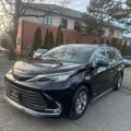 Used 2021 Toyota Sienna XLE image 2
