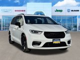 New 2025 Chrysler Pacifica Limited image 2