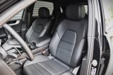 Used 2024 Porsche Cayenne image 5