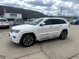 Used 2017 Jeep Grand Cherokee Overland w/ Jeep Active Safety Group image 4