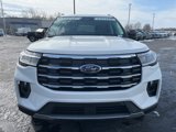 New 2025 Ford Explorer Active w/ Active Comfort Package image 2