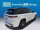 New 2025 Jeep Grand Cherokee Summit image 6