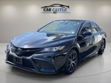 Used 2024 Toyota Camry SE image 2