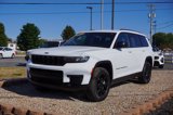 Used 2024 Jeep Grand Cherokee L Laredo image 3
