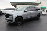 Used 2024 Cadillac Escalade ESV Sport Platinum w/ LPO, ONYX Package image 5