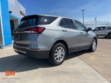 Used 2023 Chevrolet Equinox LT w/ Driver Convenience Package image 4