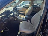Used 2023 Ford Explorer Limited image 6