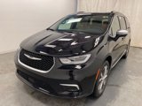 New 2026 Chrysler Pacifica Pinnacle image 3