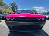 Used 2016 Dodge Challenger SXT image 2