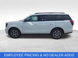New 2025 Ford Expedition Active image 2